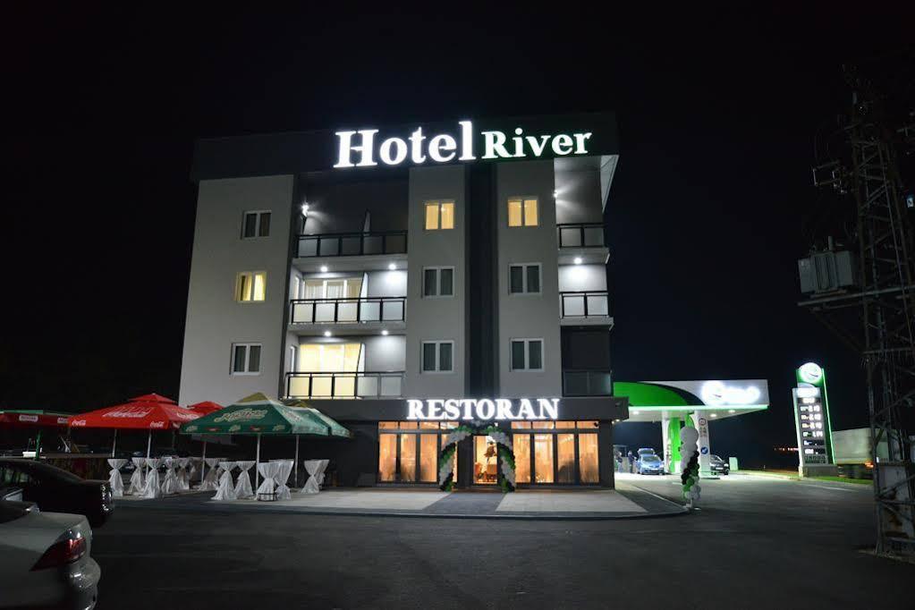 Hotel River Bijeljina Exterior photo